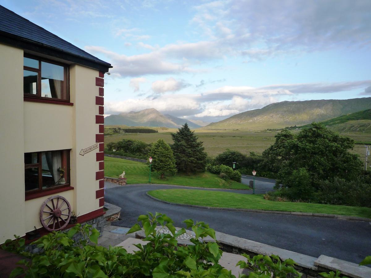 Kylemore Pass Hotel Letterfrack Dış mekan fotoğraf