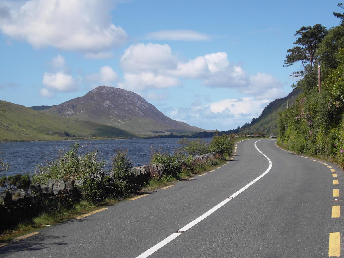 Kylemore Pass Hotel Letterfrack Dış mekan fotoğraf